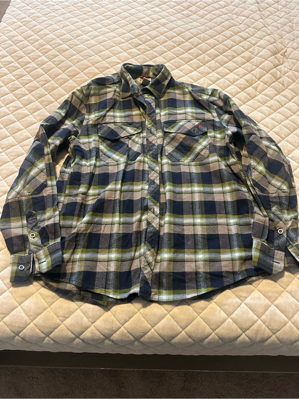 LLbean Men's Green Navy Plaid Flannel Shirt - Casual Button-Up